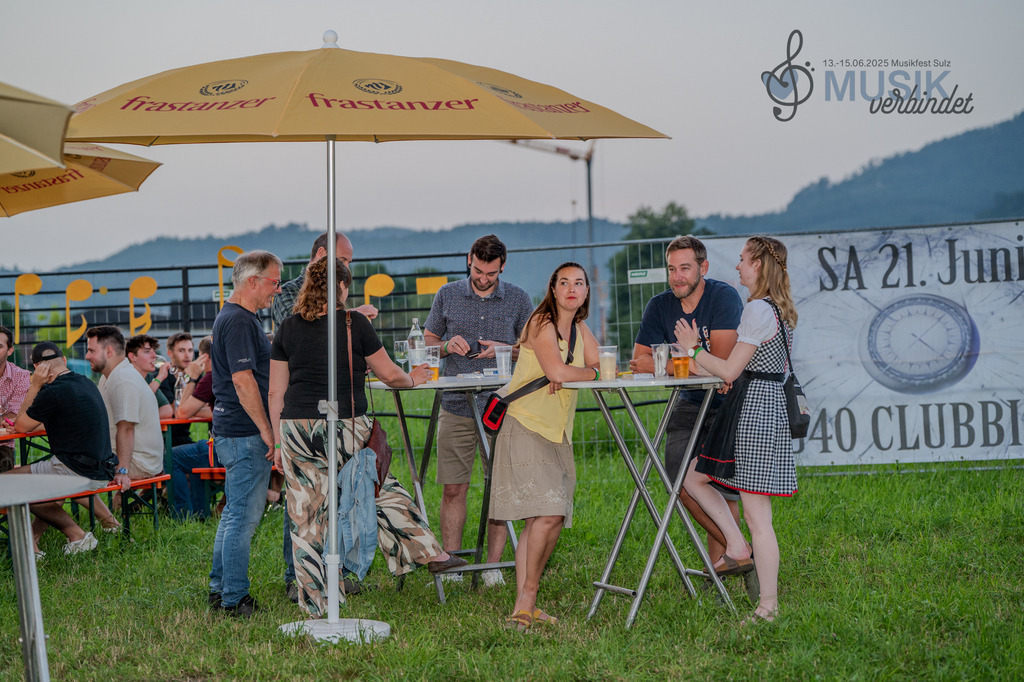 DSC_3328 | "Fussifoto.com – Ihr Ansprechpartner für hochwertige Fotografie! Entdecken Sie kreative Bilder und professionelle Dienstleistungen. Kontaktieren Sie uns für Ihre Projekte!"