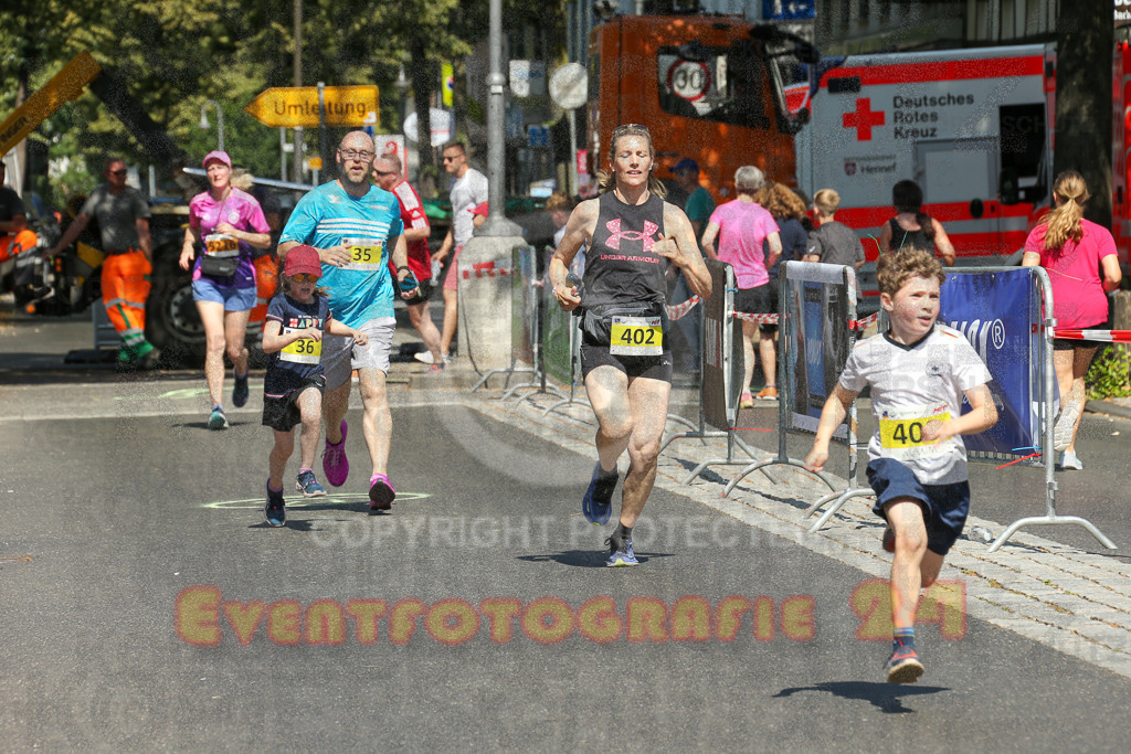 250621_1051_EX1_2865 | Sportfotografie im Rhein-Sieg Kreis, Köln, Bonn, NRW, Rheinland Pfalz, Hessen, etc. Unser Tätigkeitsfeld umfasst den Laufsport vom Volkslauf über den Marathon, Duathlon, Triathon bis zum Ultralauf wie Kölnpfad Ultra oder Schindertrail.
