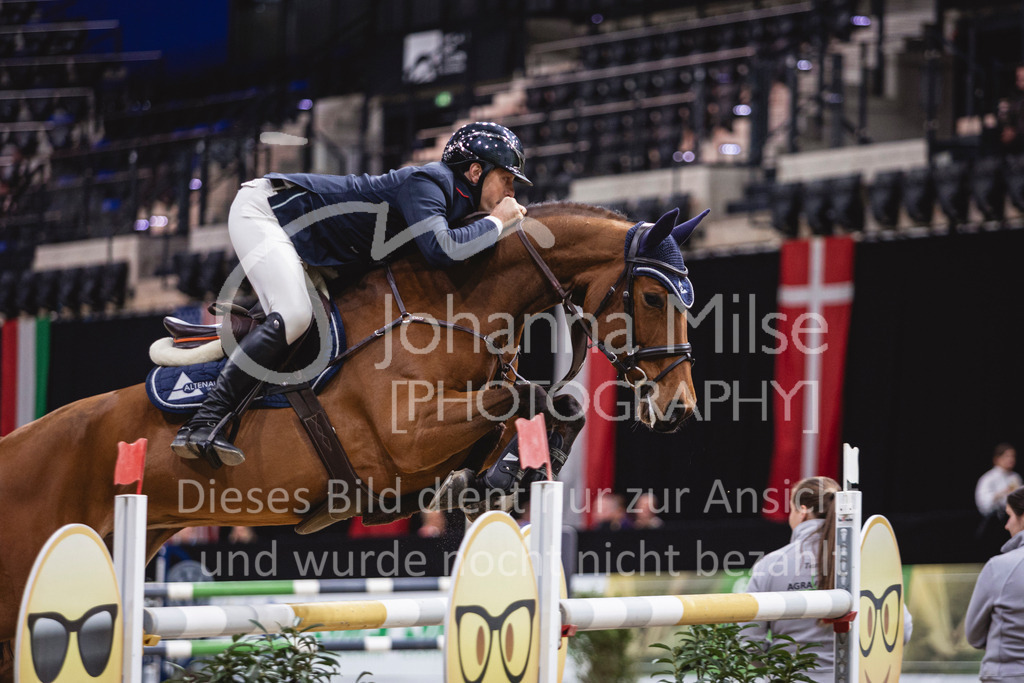 241103_Oldenburg_FinaleYoungster-630 | Deine schönsten Turniermomente als professionelle Fotos! Entdecke hochwertige Pferdesport-Fotografie im Online-Shop. Jetzt Fotos finden & bestellen!