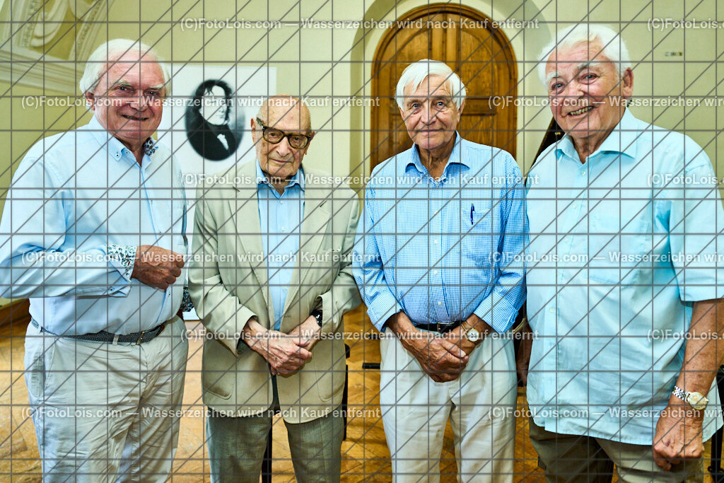 ALP9755_XXXX-Chopin-Festival_Gerbautz-Kanitzer-Hildebrand-Schmidt | (C)FotoLois.com, Alois Spandl. XXXX. Chopin-Festival in der Kartause Gaming, DINNERKONZERT mit Vera Kostner (Violine), Manfred Wagner-Artzt (Klavier), Clara Biermasz (Klavier), Lieke Te Winkel (Violine) und Adam Javorkai (Violoncello) im Prätatensaal, Sa 17. August 2024.