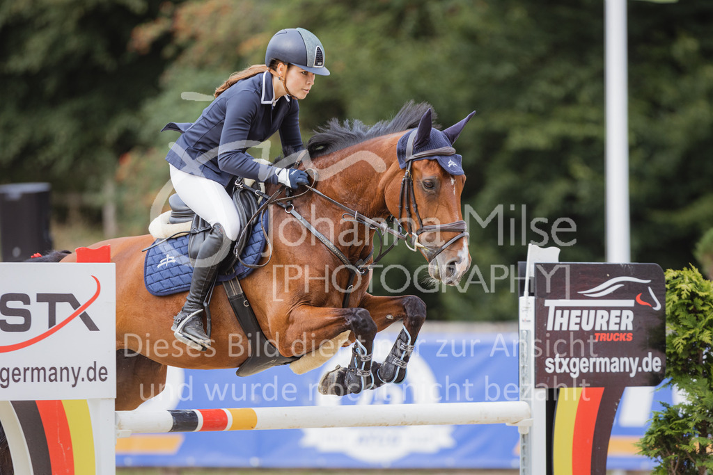 220729_BHO_GT_M2-Spr_1-237 | Deine schönsten Turniermomente als professionelle Fotos! Entdecke hochwertige Pferdesport-Fotografie im Online-Shop. Jetzt Fotos finden & bestellen!