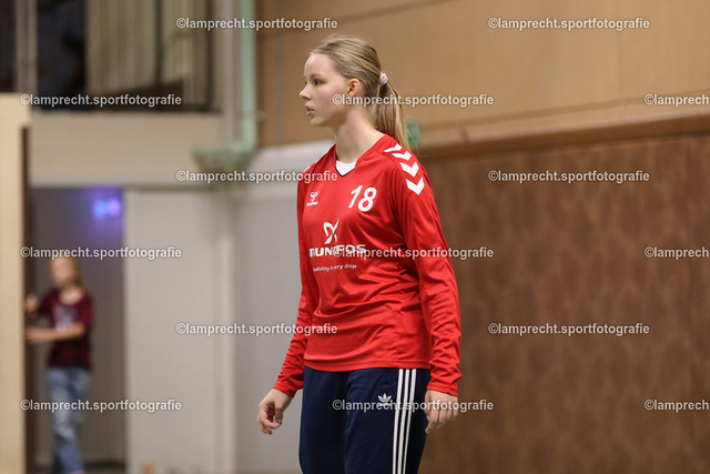 Handball I Juniorinnen I Saison 2026-2027 I Oberliga Schleswig-Holstein I 3. Spieltag I HSG Kalkberg 06 - TSV Bargteheide 230 | Mia Finjel Mortag (18, HSG Kalkberg 06) - Realisiert mit Pictrs.com