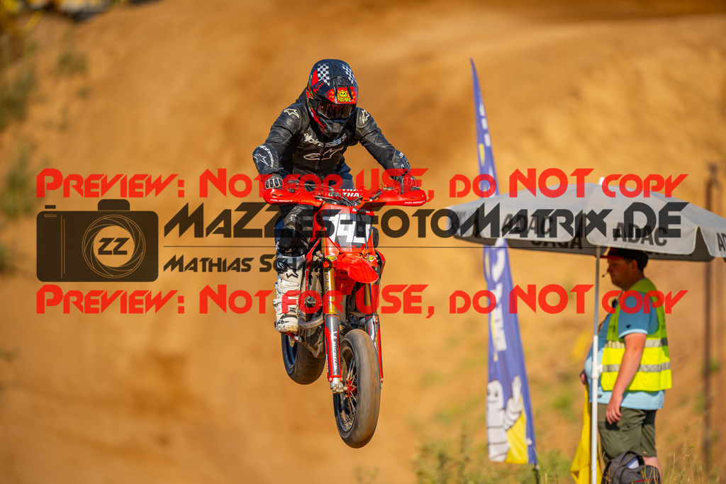 MaZZes-Fotomatrix-20260815-602403 | S2