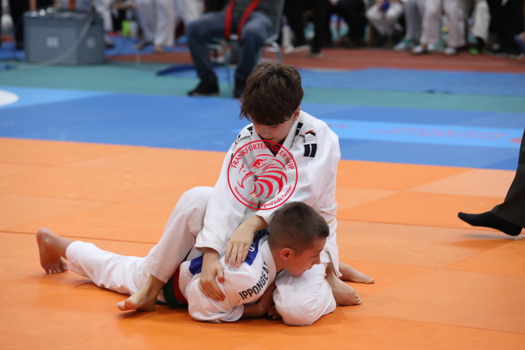 1J7A2401 | Fotos vom Adler Cup - Pictures from Adler Cup

Hier findet Ihr alle Eindrücke und großen Momente der Adler Cup Wochenenden. Here you will find all impressions and great moments of the Adler Cup weekends. - Realisiert mit Pictrs.com