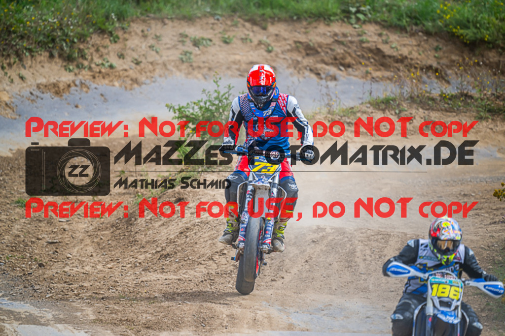 MaZZes_FotoMatrix_230813_7538 | S2