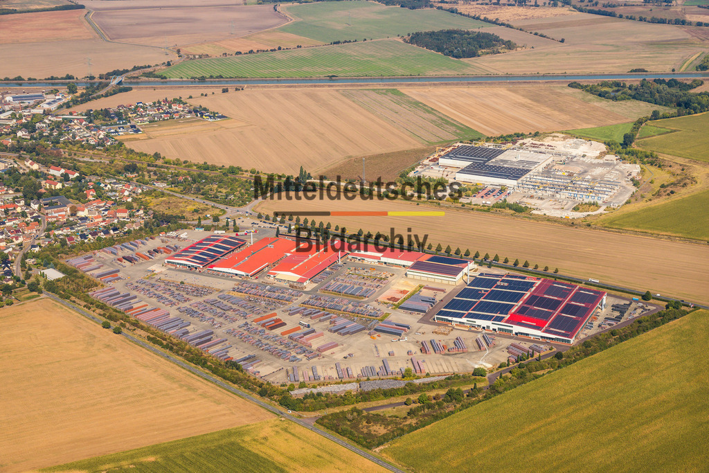 41_Dachziegel_Rekers_Mittellandkanal-2312 | Groß Ammensleben - Realisiert mit Pictrs.com