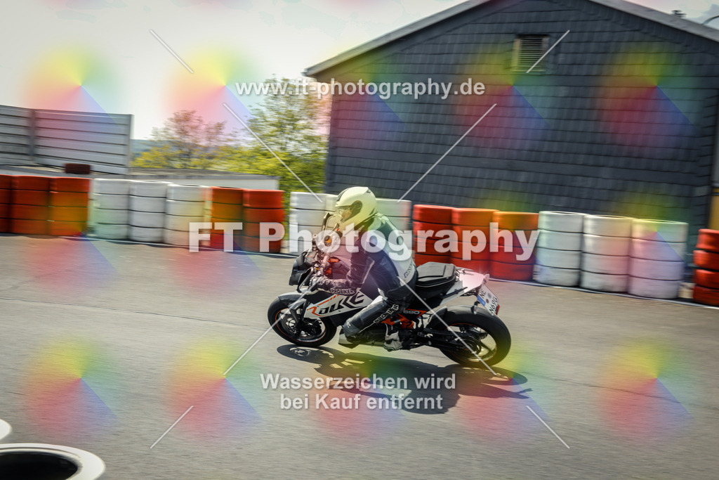 OBK_Mai_Volker_Adam-10927 | Hier findet Ihr Bilder von Touristenfahrten auf der Nürburgring Nordschleife oder von anderen Veranstaltungen die ich besucht habe. Viel Spass beim Durch Schauen 