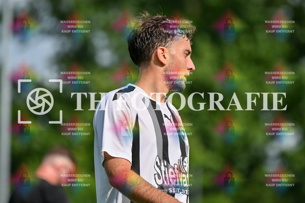 GER, FC Zell - FC Wittlingen, Fussball, Rothaus Bezirkpokal, Finale, Saison 2024/2025, 29.05.2025 | GER, FC Zell - FC Wittlingen, Fussball, Rothaus Bezirkpokal, Finale, Saison 2024/2025, 29.05.2025Foto: TH Fotografie/Thomas Hess