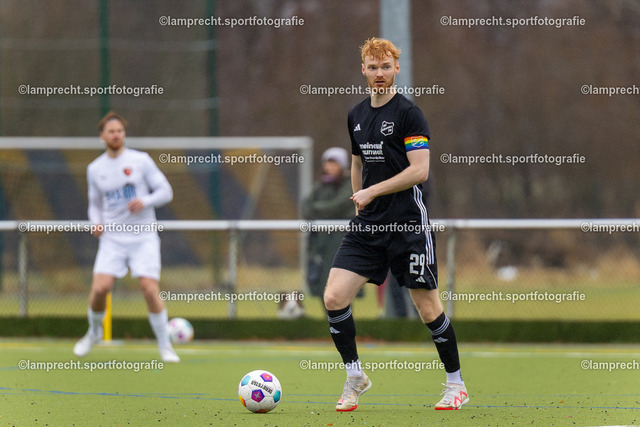 Fußball I Herren I Saison 2025-2026 I Landesfreundschaftsspiel I SC Rönnau - SSG Rot-Schwarz Kiel 015 | Lasse Koth (29, SC Rönnau) - Realisiert mit Pictrs.com