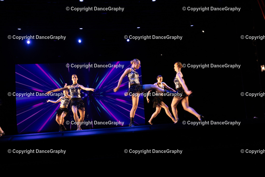 GPHY4205 | DanceGraphy - Realisiert mit Pictrs.com