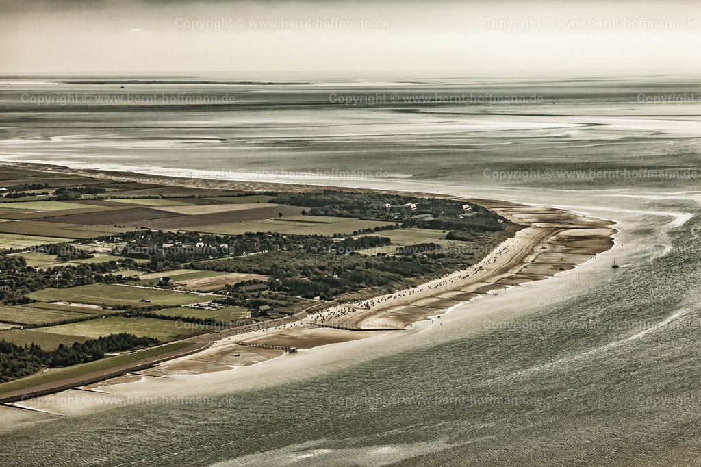 PLB_3743nk1_Utersum_90x60 | Luftbild, Strand von Utersum im Südwesten der Insel Föhr.

Bildanmutung - farbreduziert. - Realisiert mit Pictrs.com