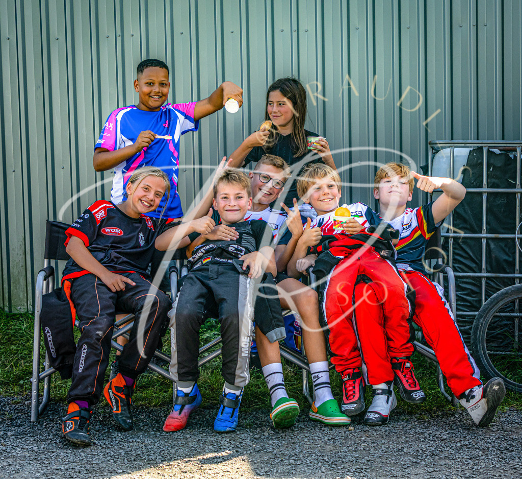 7A5B8B45-D7CD-4848-9580-CBE43FE217CF | traudl_s_fotos