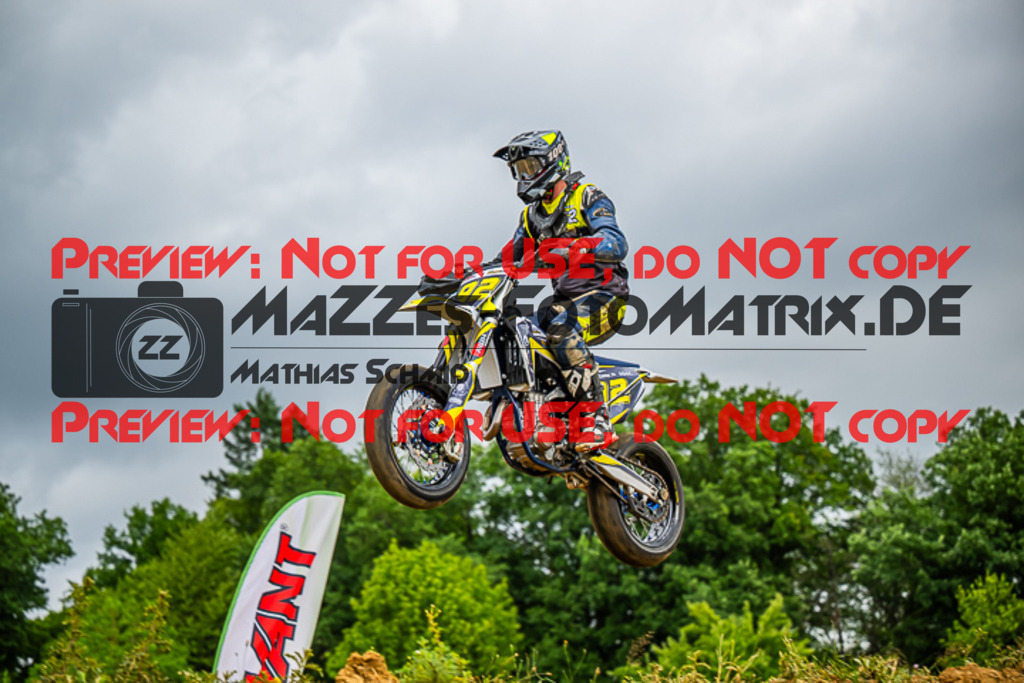 MaZZes_FotoMatrix_230702_9973 | S2