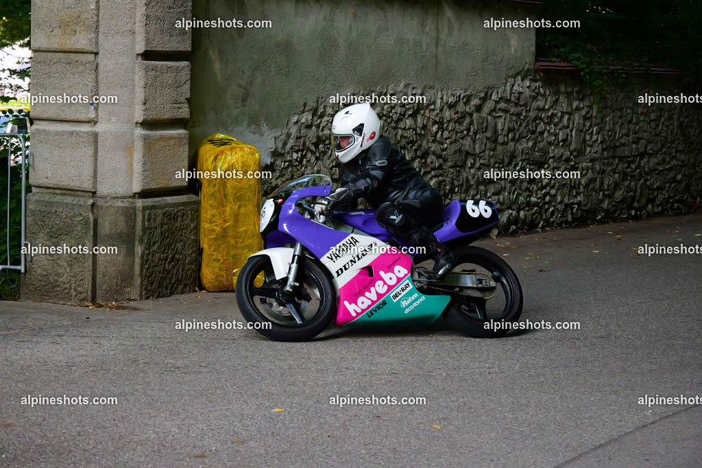 P1015452 | Erleben Sie atemberaubende, hochqualitative Fotos Ihrer Fahrt entlang der malerischen Alpenstraßen. Besuchen Sie alpineshots.com, um professionelle Aufnahmen Ihrer unvergesslichen Reise zu finden und zu kaufen - Realisiert mit Pictrs.com