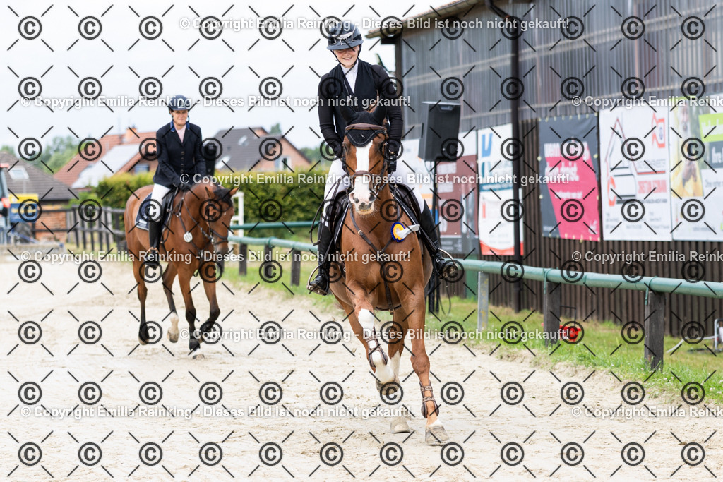 CL5A5517 | Emilia Reinking Fotografie - Realisiert mit Pictrs.com