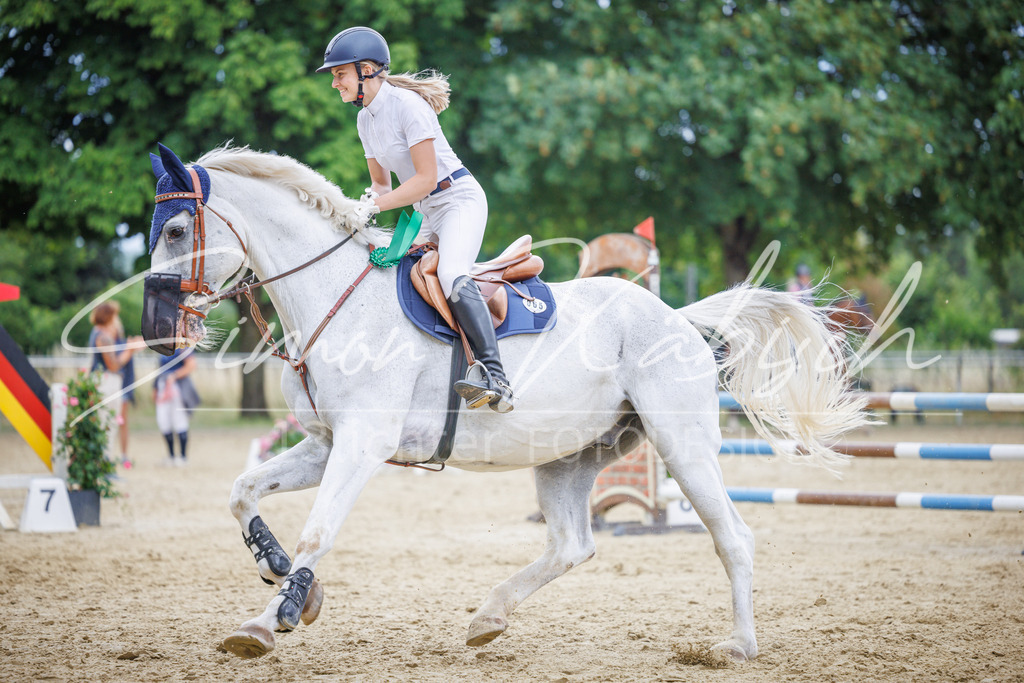 20260705-_3LI5731 | Tierfotografie Pferde, Hunde, Katzen, Haustiere.
Turnierfotografie Reitturniere, Reiten, Springreiten, Dressur in Hanau, dem Main-Kinzig-Kreis und dem Rhein-Main- Gebiet um Frankfurt