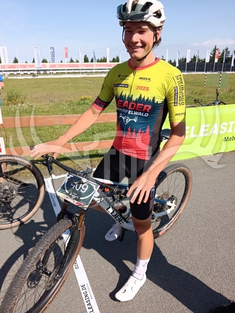 IMG_20250720_095423992 | Fotogalerie der Treibjagd im Dunkelwald - Dein MTB Etappenrennen im Erzgebirge - Realisiert mit Pictrs.com