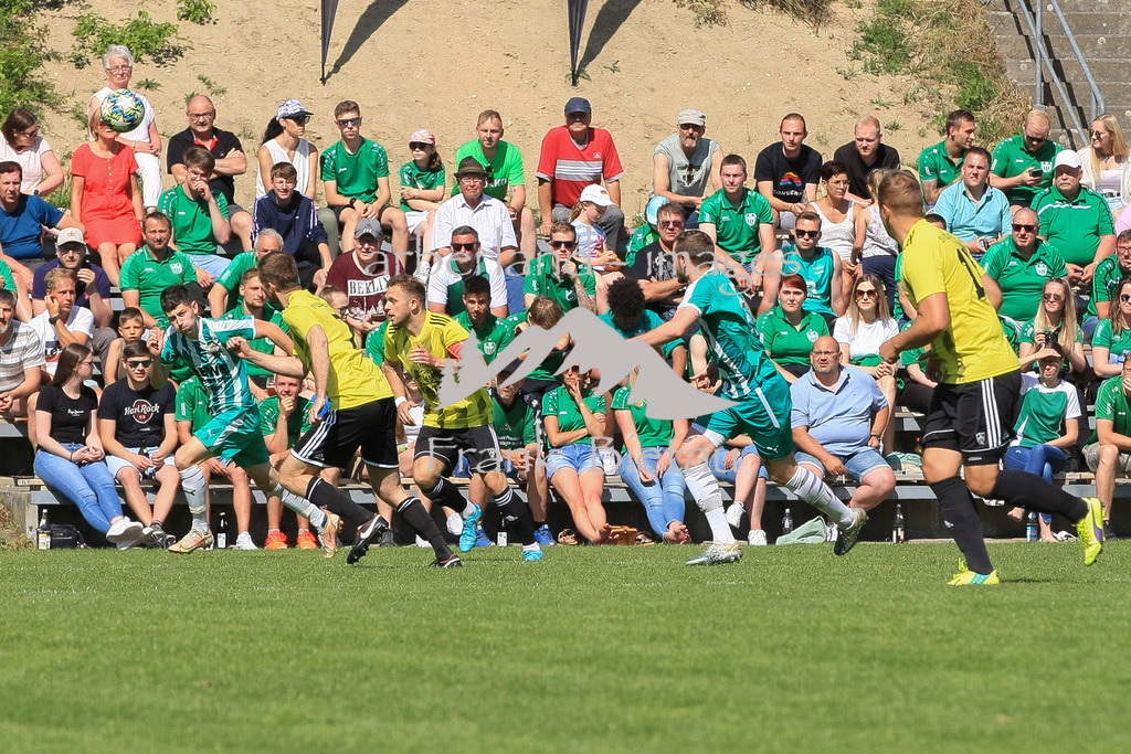993T1221 | Medien- Sport- Entertainmentfotos