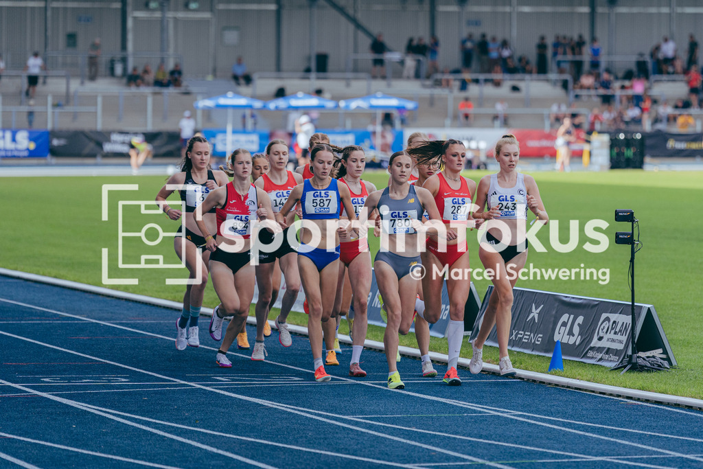 DM U23 U18 Bochum 2026 | wU23 1500-Meter-Lauf, Finale, Deutsche Meisterschaften der U18 &amp; U23 2026, Lohrheidestadion Bochum-Wattenscheid, 04.07.2026 Foto: Marcel Schwering / sportimfokus - Realisiert mit Pictrs.com