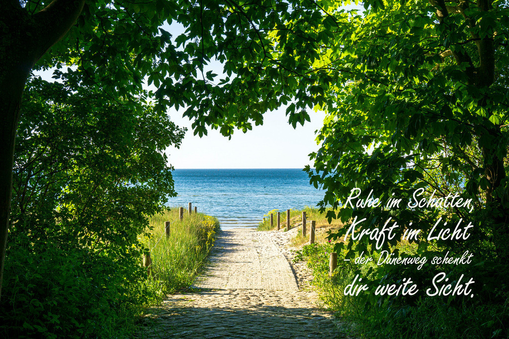 Meer Kalender 2026 - Ostseemotiv mit Text | Gestalten Sie Ihr Zuhause mit einzigartigen Bildern von Ostsee u. Nordsee – als Leinwandbild, Acryl, Alu-Dibond oder FineArt Hahnemühle, individuell anpassbar.