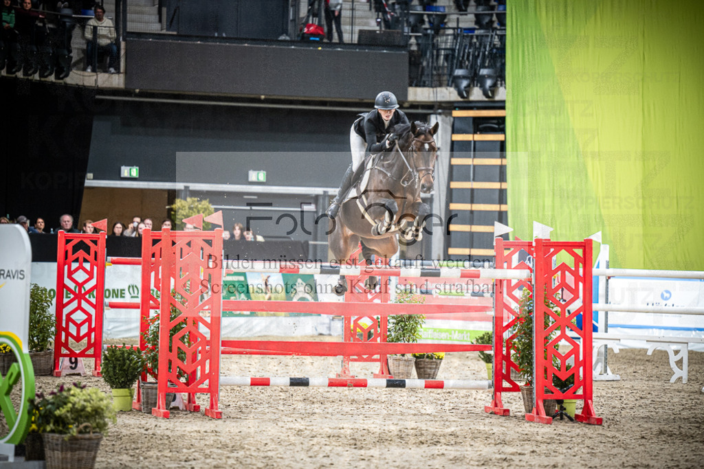 DOS_1115 | Entdecke hochwertige Reitturnierfotos von Foto Oger. Professionell, emotional und authentisch – jetzt Lieblingsmomente im Shop bestellen.Deutschlandweite Turnierfotografie. - Realisiert mit Pictrs.com