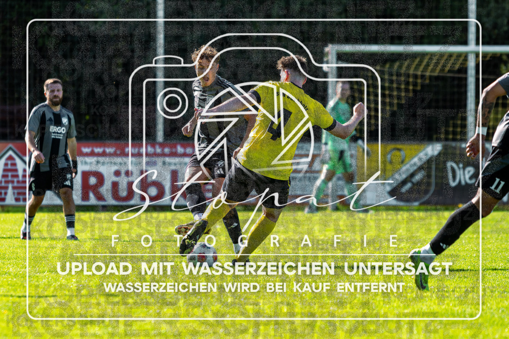 260920-FGFS-SVN-0007 | v.l. Max Peters (FG Fulde-Stellichte #7), Marc Schünmann (SVN Buchholz #4);Kreisliga Herren HK - FG Fulde-Stellichte vs. SVN Buchholz am 20.09.2026 in Zentralstadion, Fulde - Realisiert mit Pictrs.com