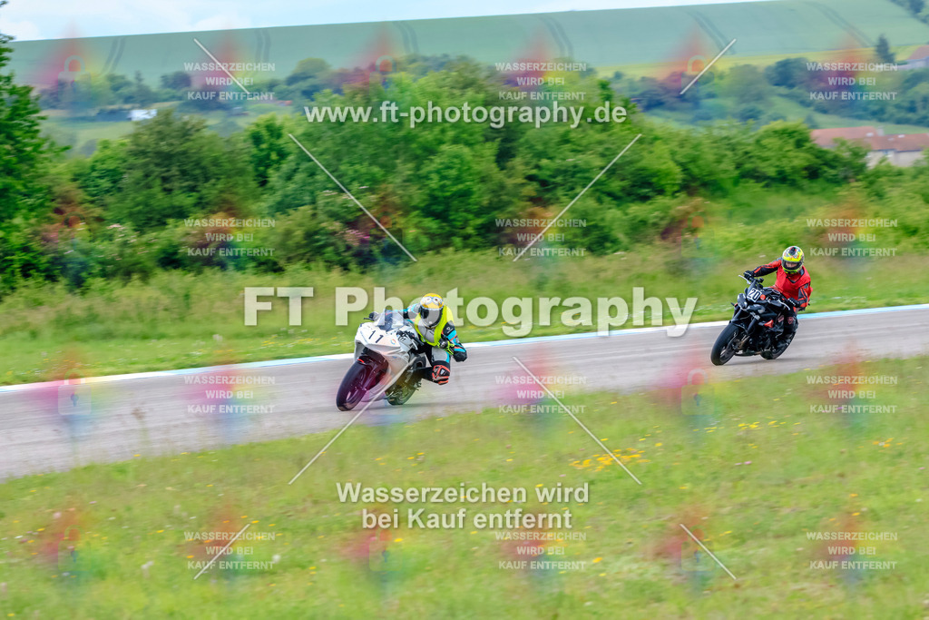 MotoTeam-3232 | Hier findet Ihr Bilder von Touristenfahrten auf der Nürburgring Nordschleife oder von anderen Veranstaltungen die ich besucht habe. Viel Spass beim Durch Schauen 