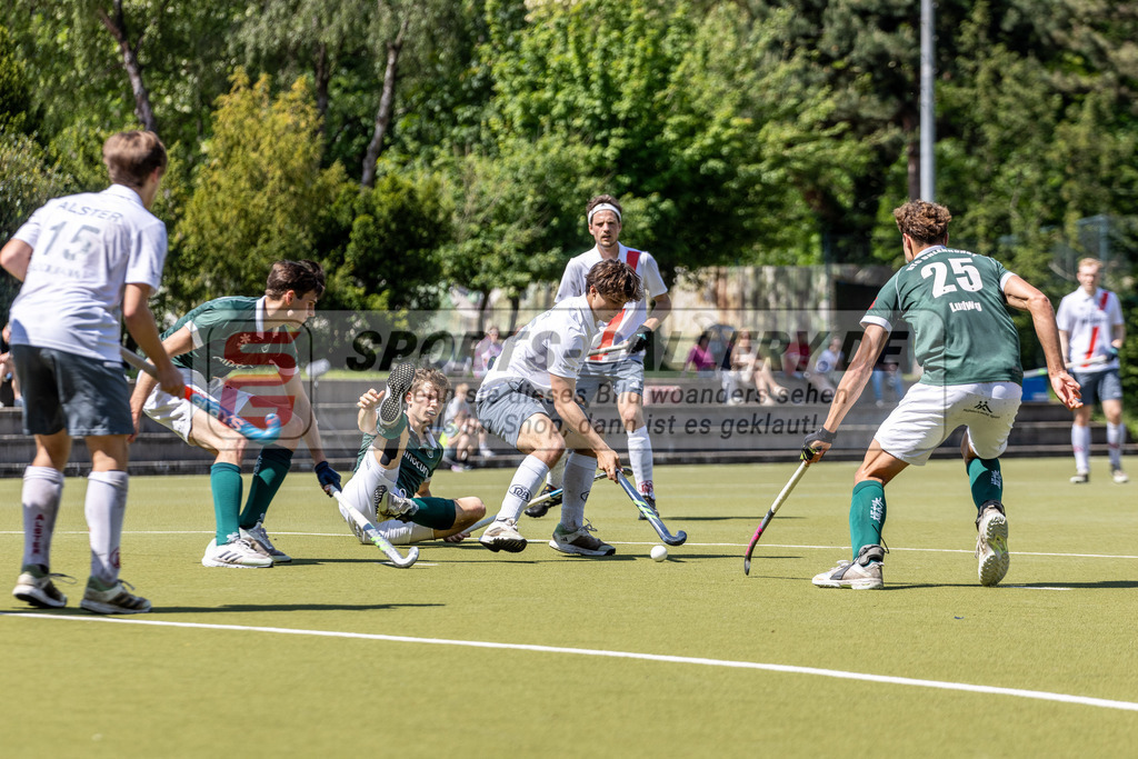 MJ_2024-.05-12-H-HTCU-Alster-17 | Uhlenhorst Mülheim - Der Club an der Alster am 12.5.2024 im Waldstadion, Mülheim a. d. Ruhr