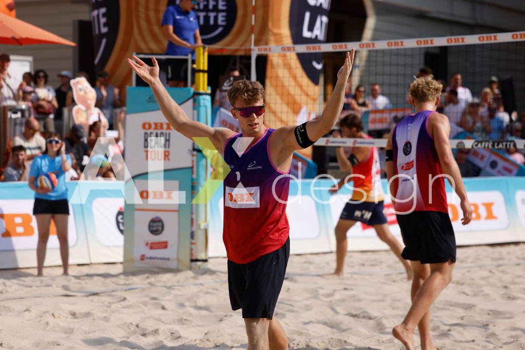 Obi BeachTour 2026 - Basel | BASEL, SWITZERLAND - JULY 19: FLORIAN BREER (SUI) during the Obi BeachTour 2026 match between DILLIER / FLÜCKIGER (SUI) and BREER / KÄLIN (SUI) at Barfüsserplatz on July 19, 2026 in Basel, Switzerland. - Realisiert mit Pictrs.com