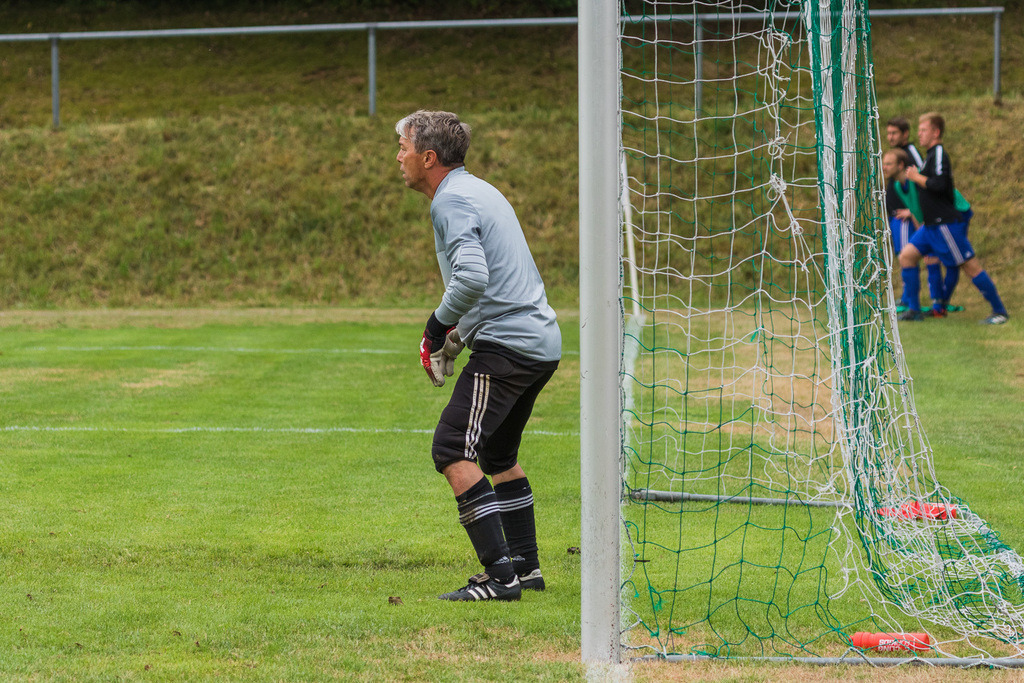 TuS Rheinböllen - SG Morshausen | Sportfotografie Hermann-Josef Stoffel - Realisiert mit Pictrs.com