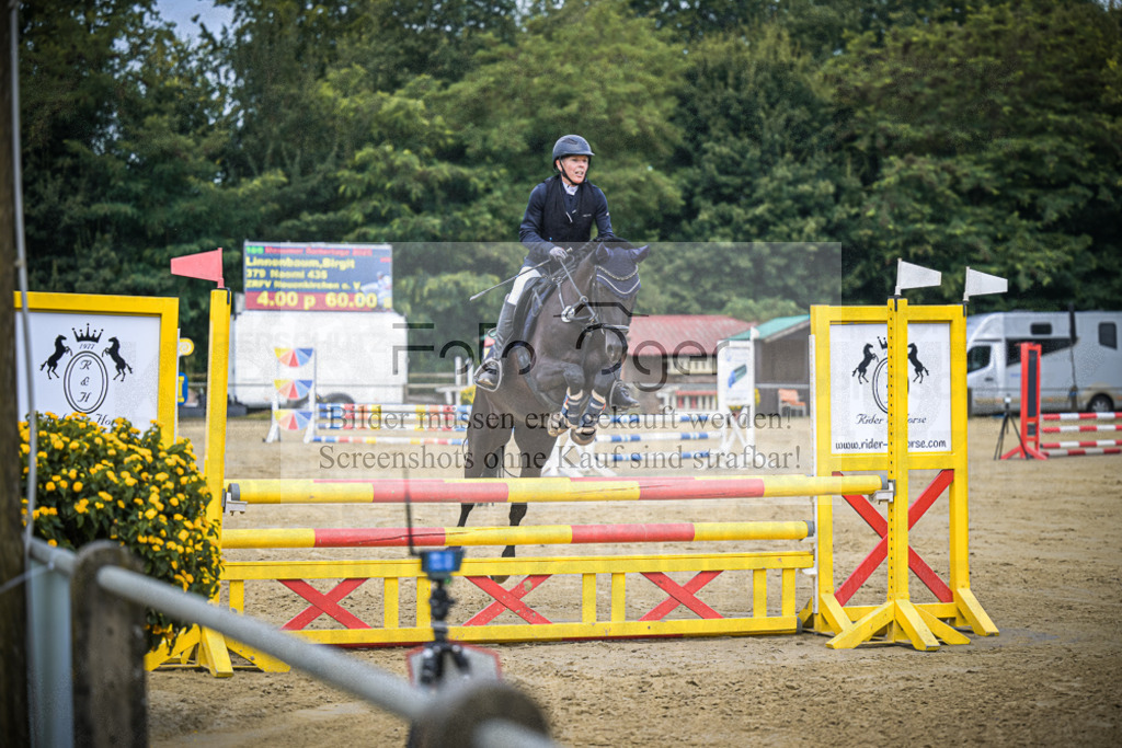 DOS_1563 | Entdecke hochwertige Reitturnierfotos von Foto Oger. Professionell, emotional und authentisch – jetzt Lieblingsmomente im Shop bestellen.Deutschlandweite Turnierfotografie. - Realisiert mit Pictrs.com