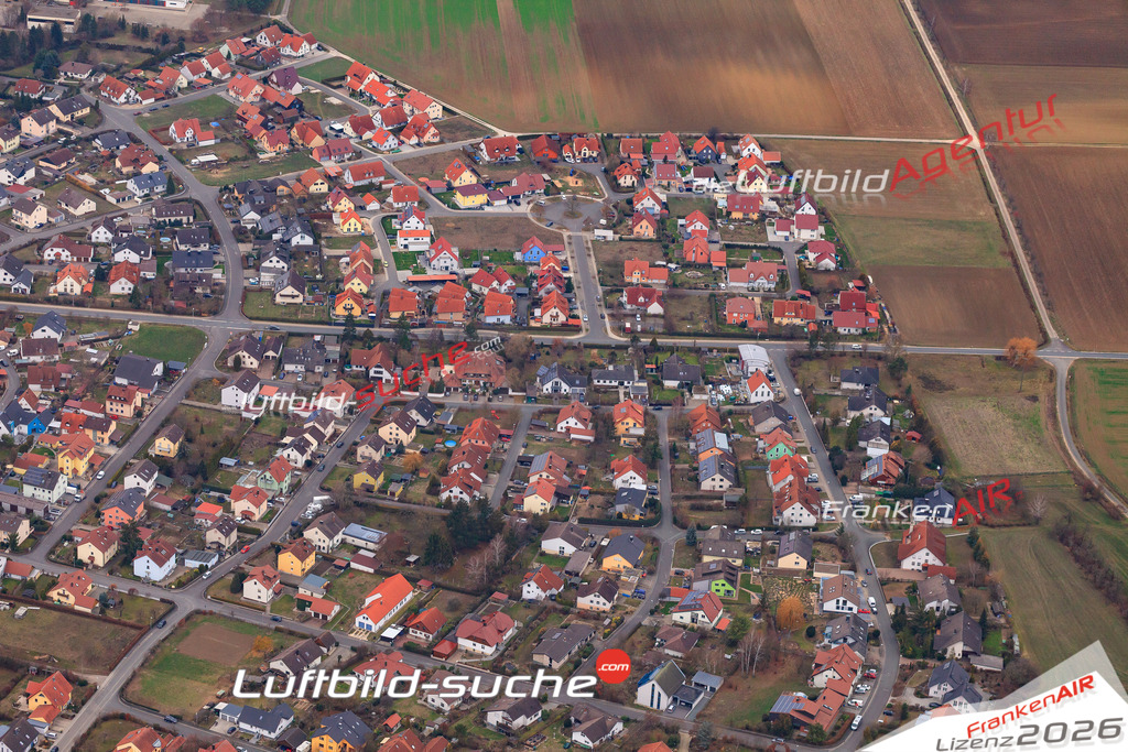 Das Luftbild der Stadt Buttenheim wurde 2018 vom Flugzeug heraus erstellt (keine Drohne) Aufnahmehöhe ca.400 Meter- hohe Auflösung für beste Druck-Qualität