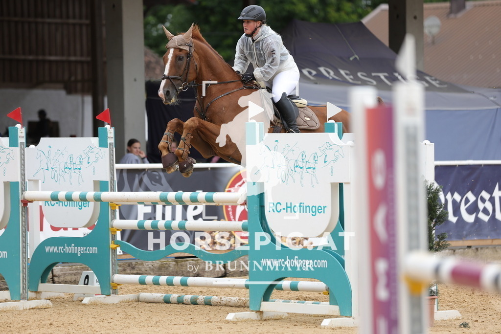 0P6A3488 | Willkommen bei Brunnmayr - Design & Fotografie – Ihrem Spezialisten für Reitturniere und Pferdeveranstaltungen in Oberösterreich, Salzburg und Bayern! Seit über 17 Jahren sind wir leidenschaftlich dabei.