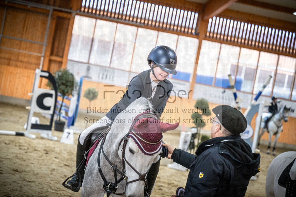DOS_0013 | Entdecke hochwertige Reitturnierfotos von Foto Oger. Professionell, emotional und authentisch – jetzt Lieblingsmomente im Shop bestellen.Deutschlandweite Turnierfotografie. - Realisiert mit Pictrs.com