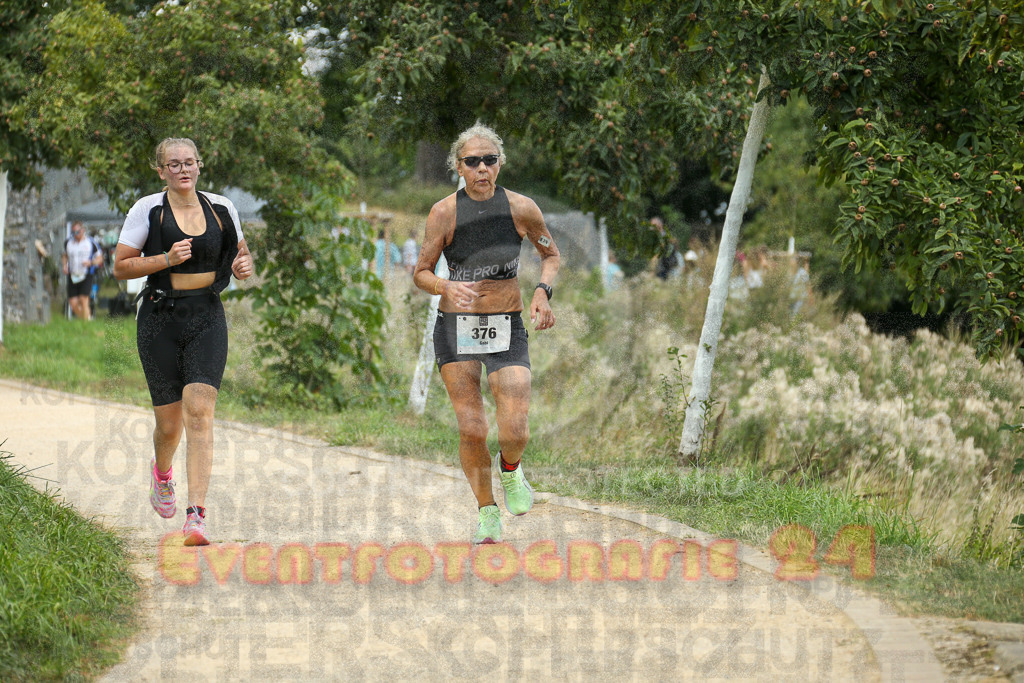 250824_1346_EX1_3649 | Sportfotografie im Rhein-Sieg Kreis, Köln, Bonn, NRW, Rheinland Pfalz, Hessen, etc. Unser Tätigkeitsfeld umfasst den Laufsport vom Volkslauf über den Marathon, Duathlon, Triathon bis zum Ultralauf wie Kölnpfad Ultra oder Schindertrail.