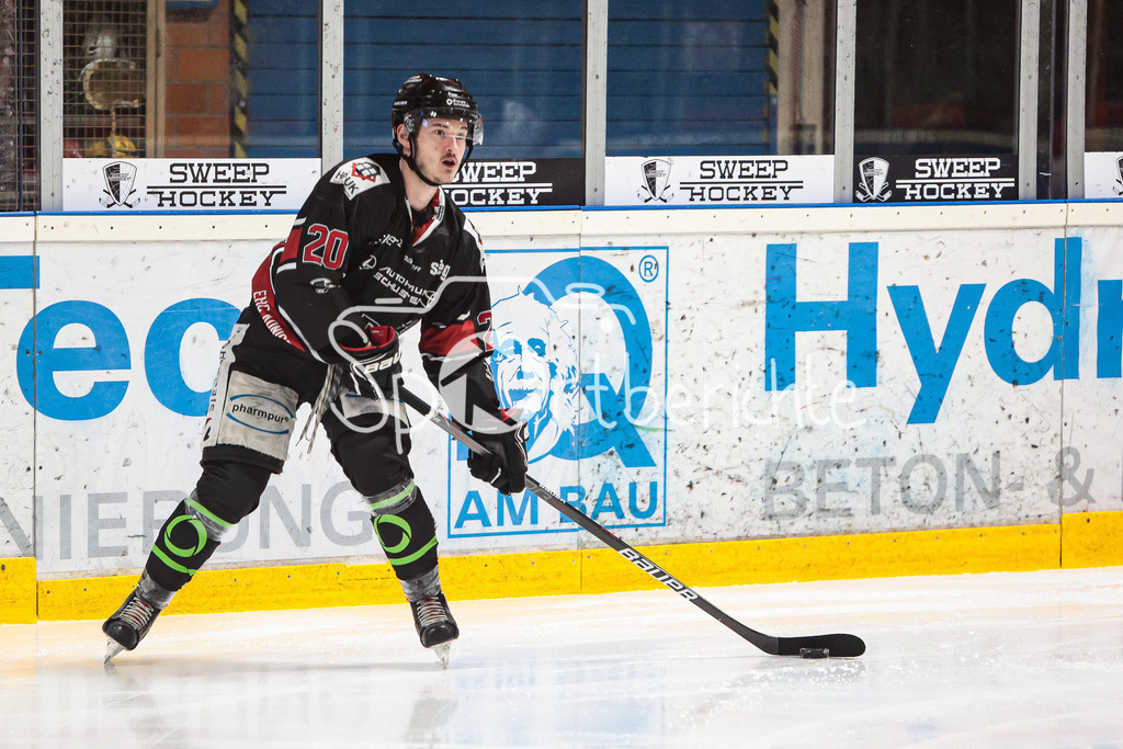 EHC Königsbrunn - VfE Ulm/Neu-Ulm | Philipp SANDER (EHC #20) am Puck