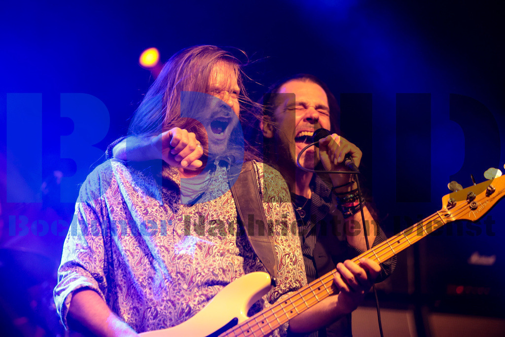 Purple Rising  {date} -  | {headline}(Foto: Sebastian Sendlak / BOND) - Realisiert mit Pictrs.com