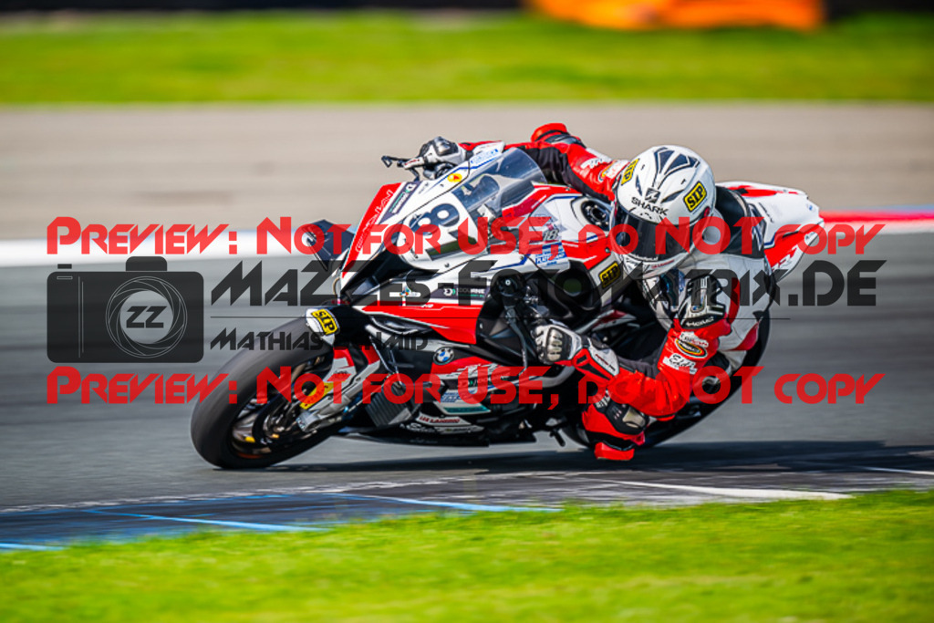 MaZZes_Fotomatrix_20230818_6007705_7051 | PRO SUPERSTOCK