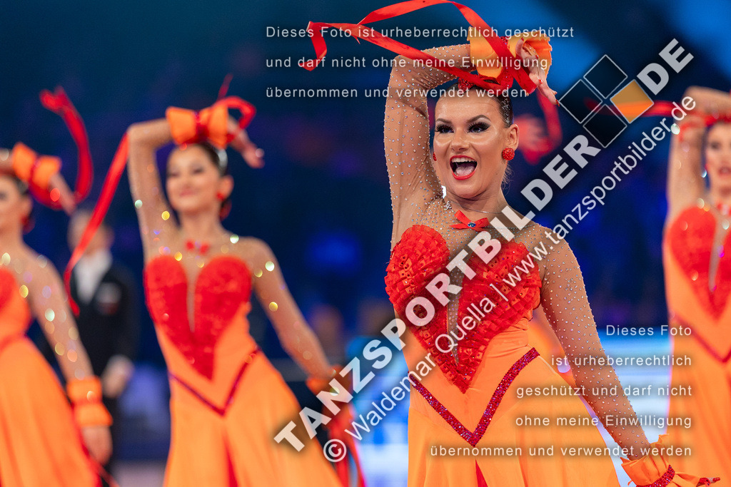 20231111-11956 | Hier finden Sie Tanz Bilder vom Latein und Standard Formationen tanzen. Sportbilder vom Tanzsport. Schöne Fotos und von Weltmeisterschaft, Europameisterschaft, Bundesliga, Regionalliga, Oberliga und Landesliga sowie von GOC Stuttgart, DanceComp, WM Bremen