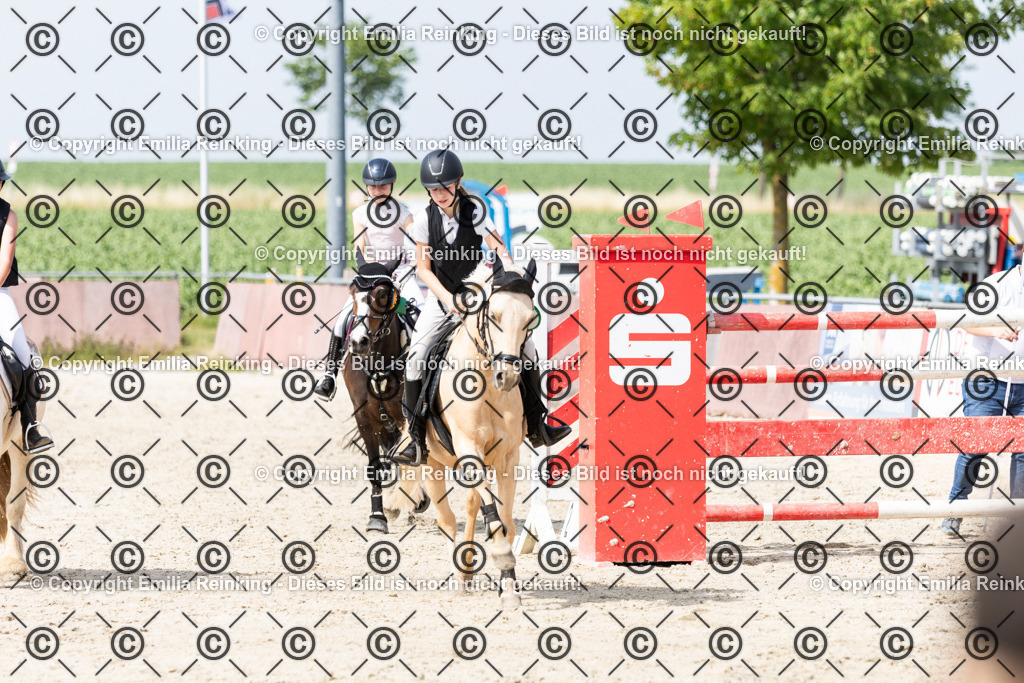 CL5A4305 | Emilia Reinking Fotografie - Realisiert mit Pictrs.com