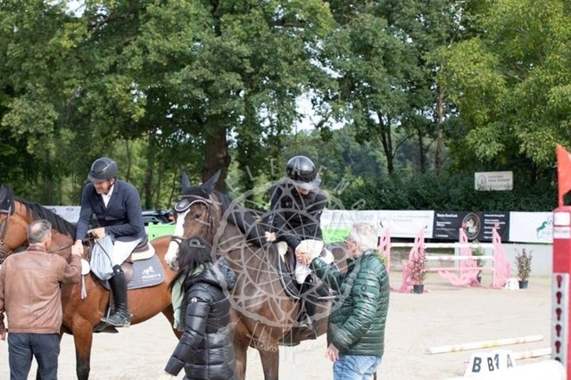 2B4A1214 | pixelfaenger - Realisiert mit Pictrs.com