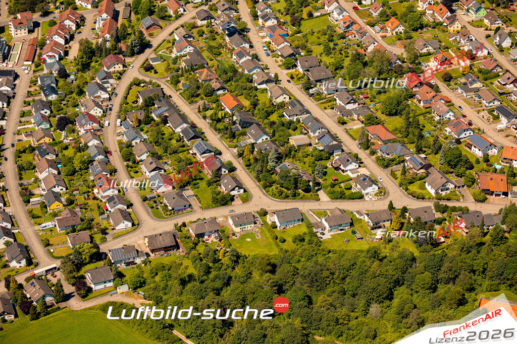 Das Luftbild zeigt :  Bitz - Die Luftaufnahme wurde 2024 vom UL-Flugzeug aus erstellt ( keine Drohne ) - Hochauflösende Luftaufnahme - Für grossformatige Ausdrucke geeignet. Die Geschenkidee !Mit Lizenz und Bildrechte bestellbar