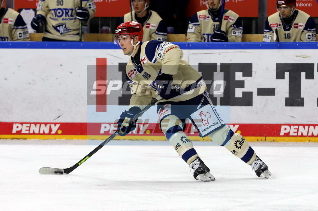 Kyle Platzer - SWW | Kyle Platzer - SWW - Realisiert mit Pictrs.com