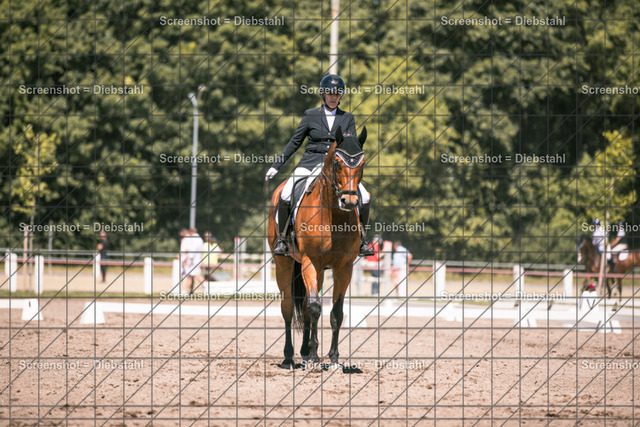 _W6A2521 | ronjaprokoschfotografie - Realisiert mit Pictrs.com