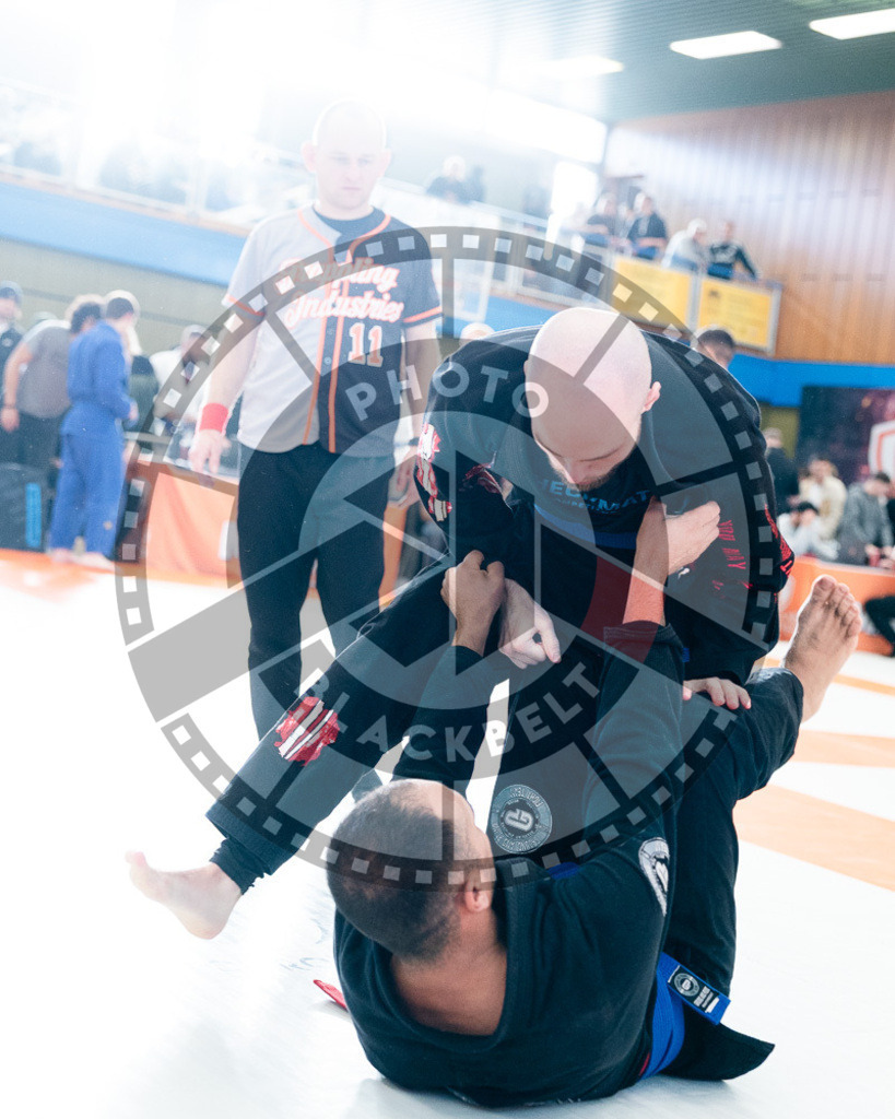 20251122PBB12181 | Athletes compete during the Grappling Industries Berlin Jiu-Jitsu and Grappling Championship, on November 22, 2025 in Berlin, Germany. © photoblackbelt