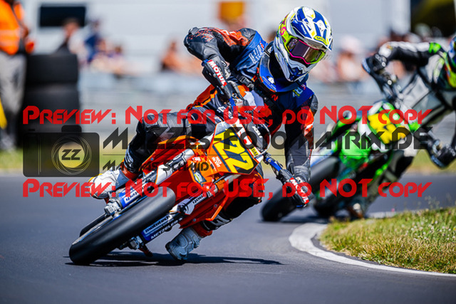 MaZZes_FotoMatrix_220703_3186 | S2