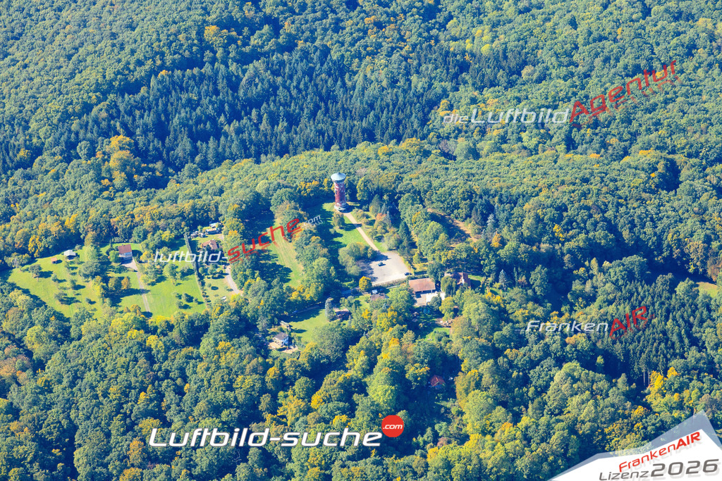 Die Luftaufnahme der Stadt Bad Rodach wurde vom UL-Flugzeug heraus erstellt ( keine Drohne )- hohe Auflösung für beste Qualität