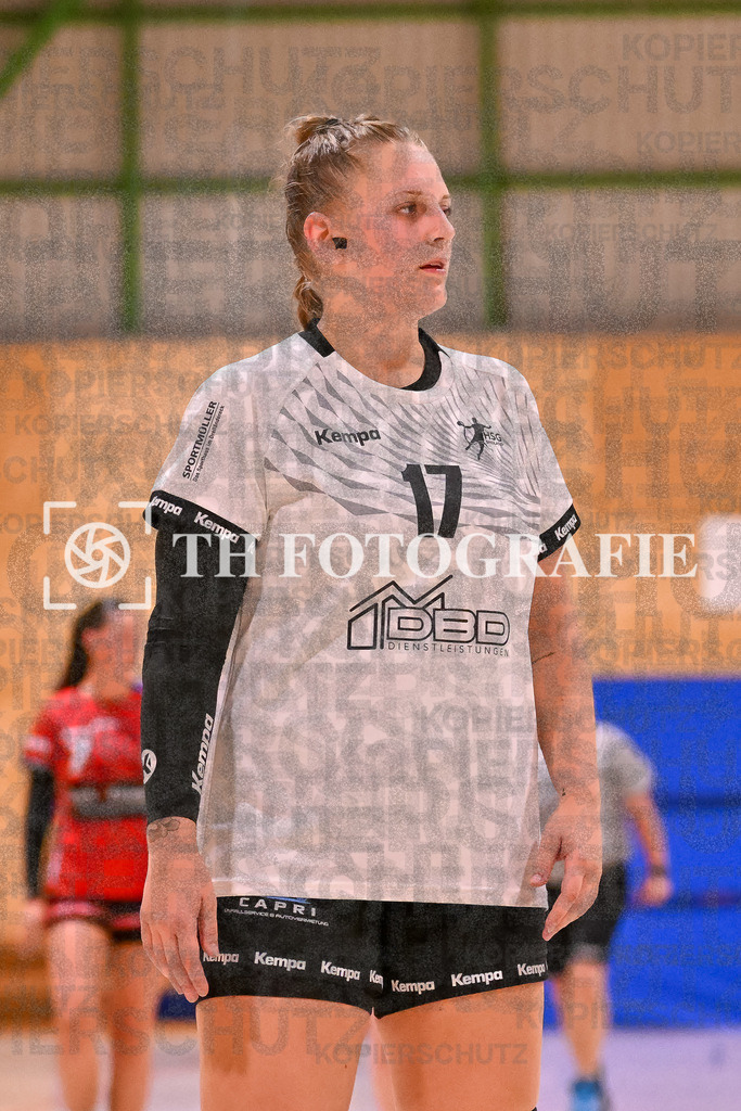 GER, SG Maulburg/Steinen - HSG Dreiland, Frauen-Handball, Oberliga Suedbaden, 3. Spieltag, Saison 2024/2025, 12.10.2024 | Jana Darius (HSG Dreiland, #17)GER, SG Maulburg/Steinen - HSG Dreiland, Frauen-Handball, Oberliga Suedbaden, 3. Spieltag, Saison 2024/2025, 12.10.2024Foto: TH Fotografie/Thomas Hess