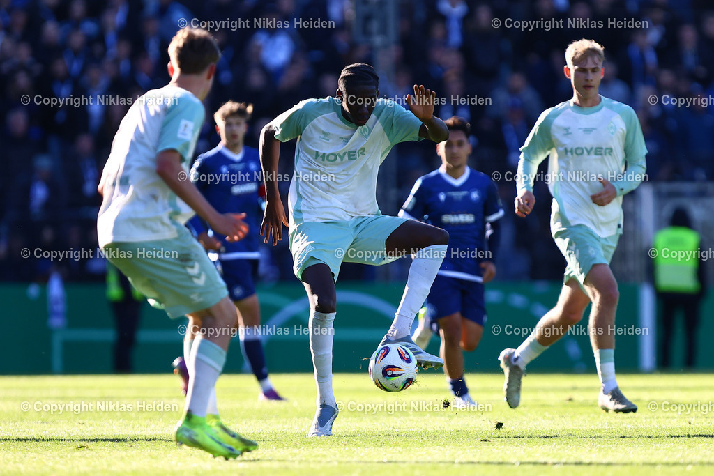 NH_SVWerderBremenU19_KarlsruherSCU19_JuniorenDFBPokal_23052025 | #23 Abdoul Karim Coulibaly (SV Werder Bremen U19)Fußball I Junioren I DFB-Pokal I Saison 2024-2025 I Finale I SV Werder Bremen U19 - Karlsruher SC U19 I 23.05.2025 I Karl-Liebknecht-Stadion