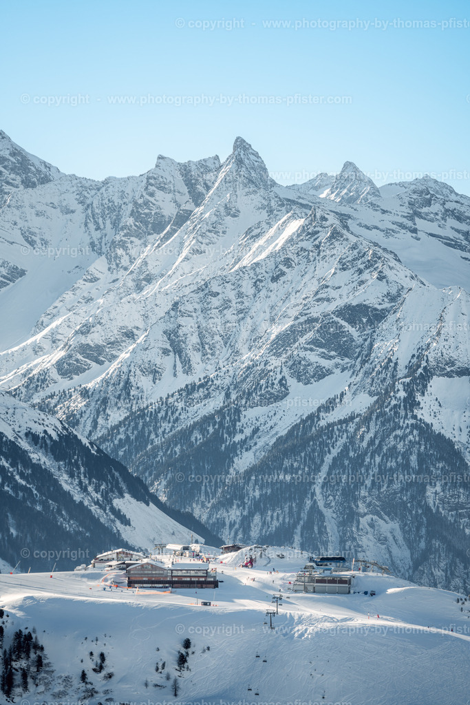 Penken Skigebiet Mayrhofen copyright  Thomas Pfister-3 | PHOTOGRAPHY BY THOMAS PFISTER